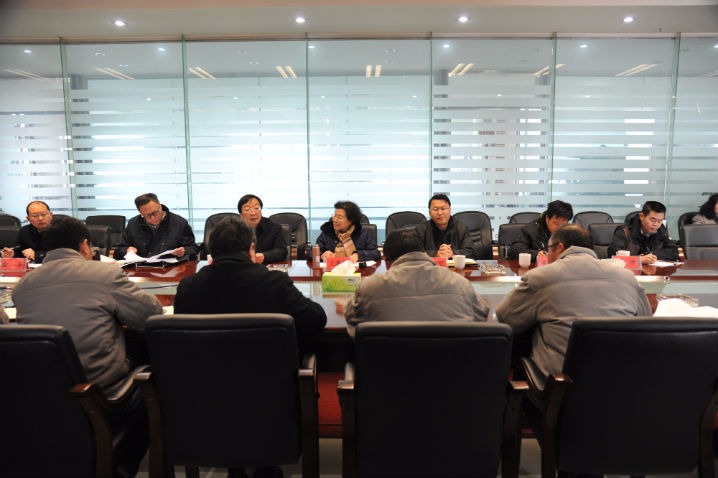 esball世博开展2018年元旦春节送温暖活动