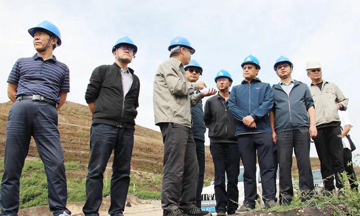 集团党委委员、副总司理张清一行赴先锋煤业调研