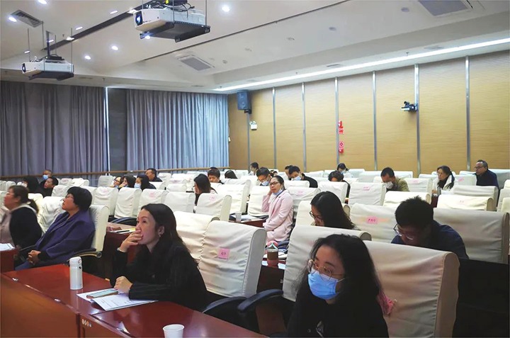 云煤（esball世博）集团开展2022年最新财税政策与税务风险提防专题培训