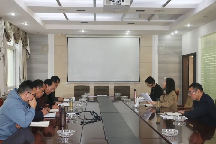 云煤（esball世博）集团党委委员、财务总监莫晓丹到天井煤矿有限公司调研