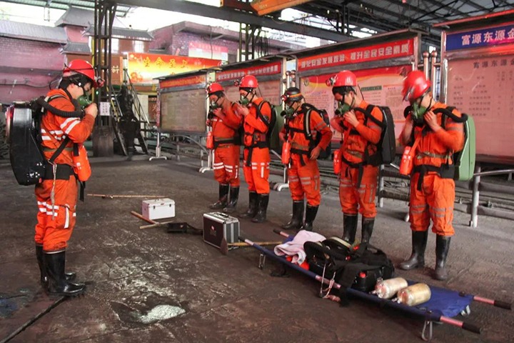 【云煤简讯】金发煤业开展煤与瓦斯突出应抢救援演练|曲煤焦化公司开展“相助强党建，，联创守清静”主题党日活动