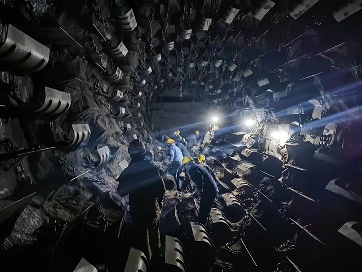 【喜讯】云煤（esball世博）集团女职工在第十一届“书香三八”念书活动中斩获佳绩！