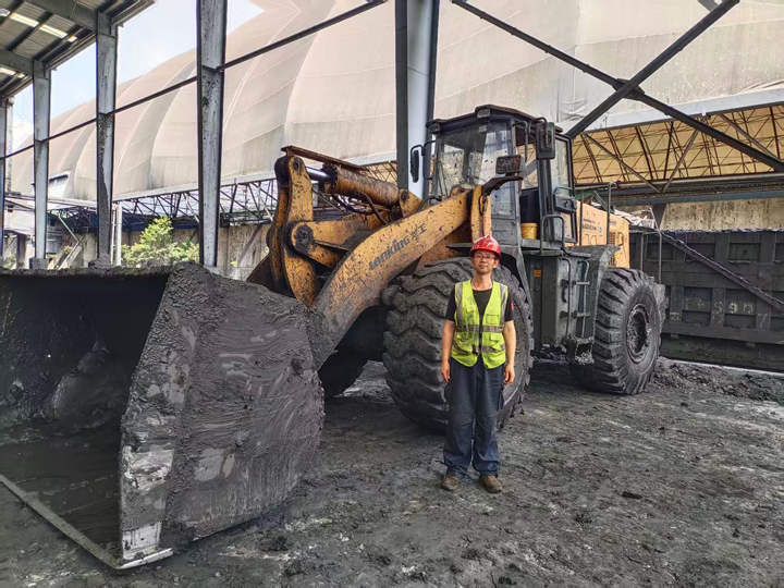 4.恩洪 张毕金2.jpg